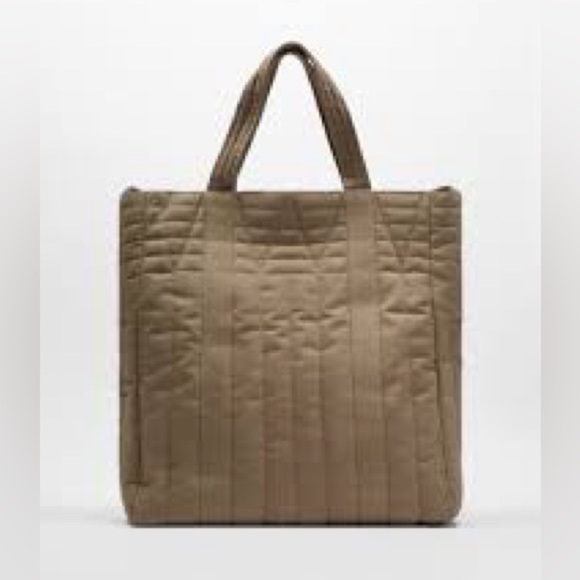 NWT. Zara Tan Quilted Shopper Tote Bag. - Picture 1 of 12